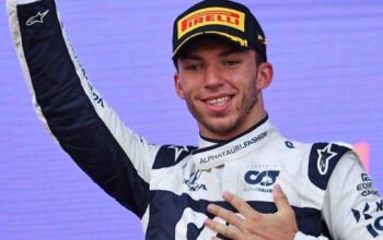 Gasly2.jpg